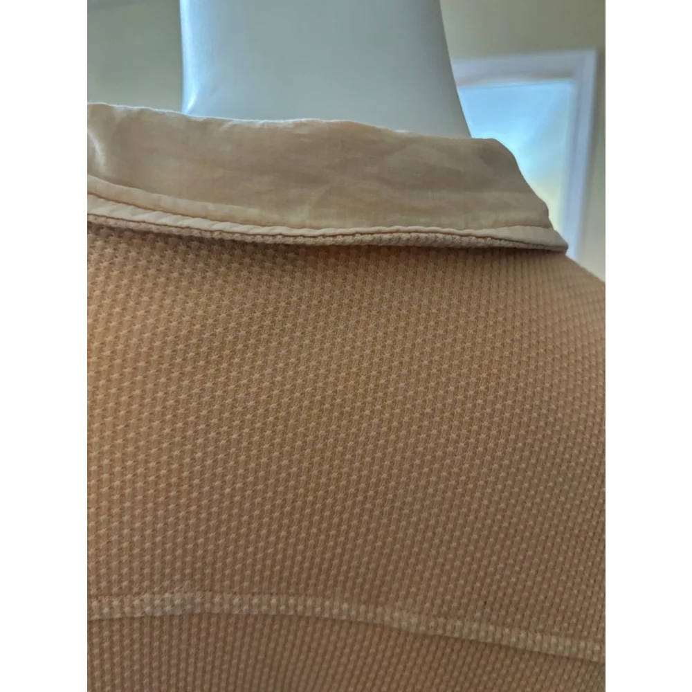 Women's Blue B Collection Peach Button-Down Shirt Size L - Picture 7 of 7